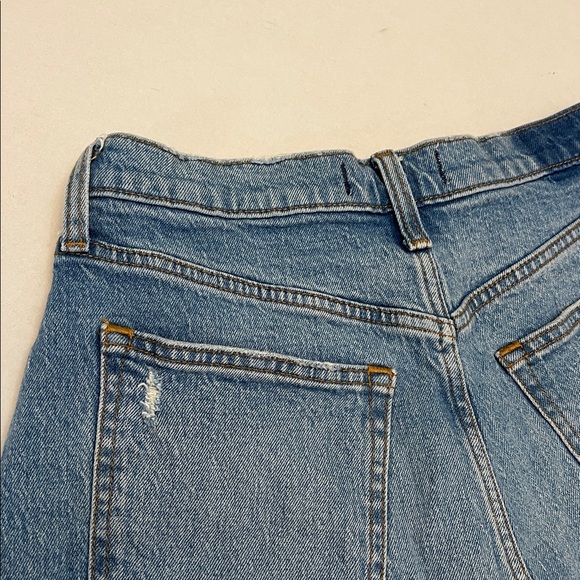 ABERCROMBIE & FITCH THE DAD SHORT HIGH RISE CURVE LOVE SIZE 28/6 - Picture 6 of 12